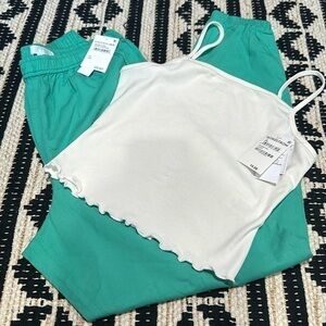 Nwts Xs bundles set two piece